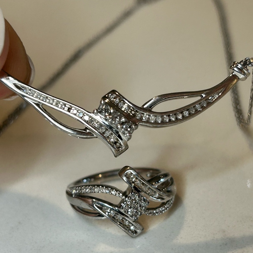 925 Sterling Silver and Diamond twist statement necklace and ring